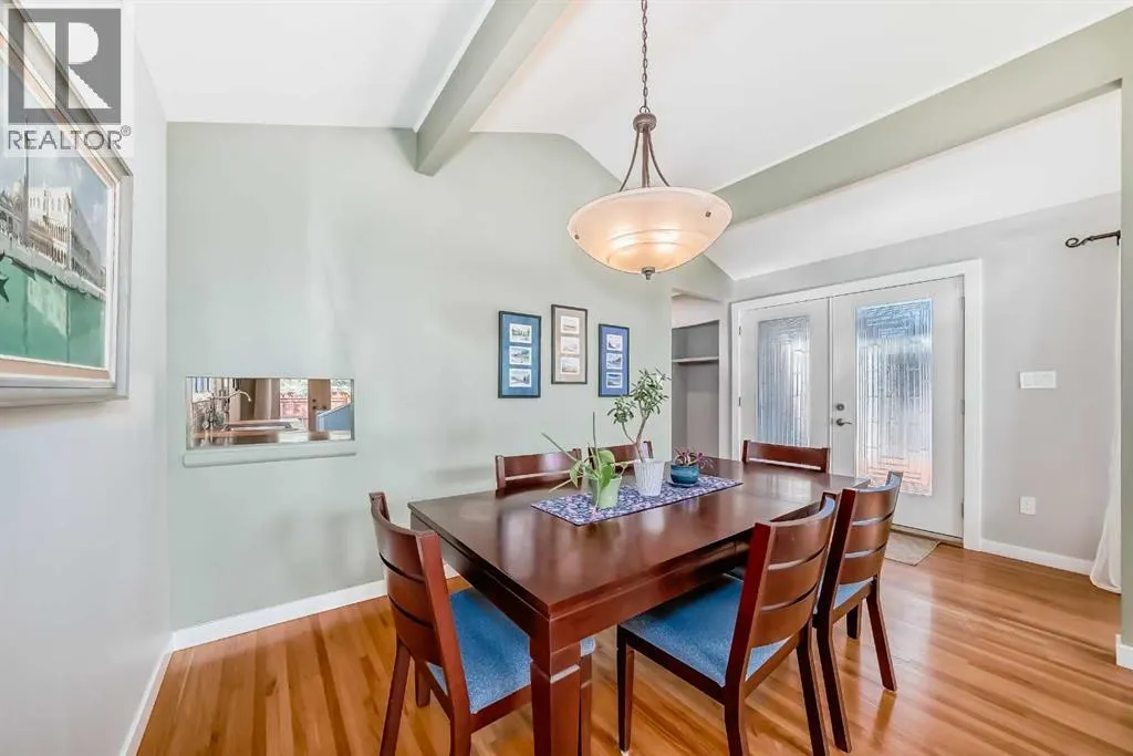 51 Holden Road SW