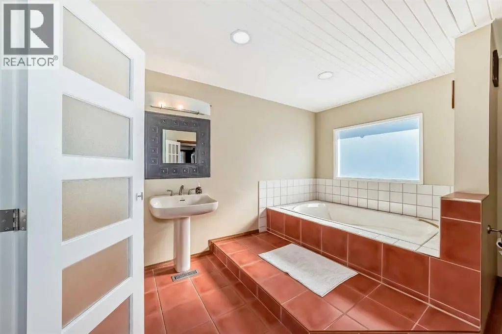 51 Holden Road SW