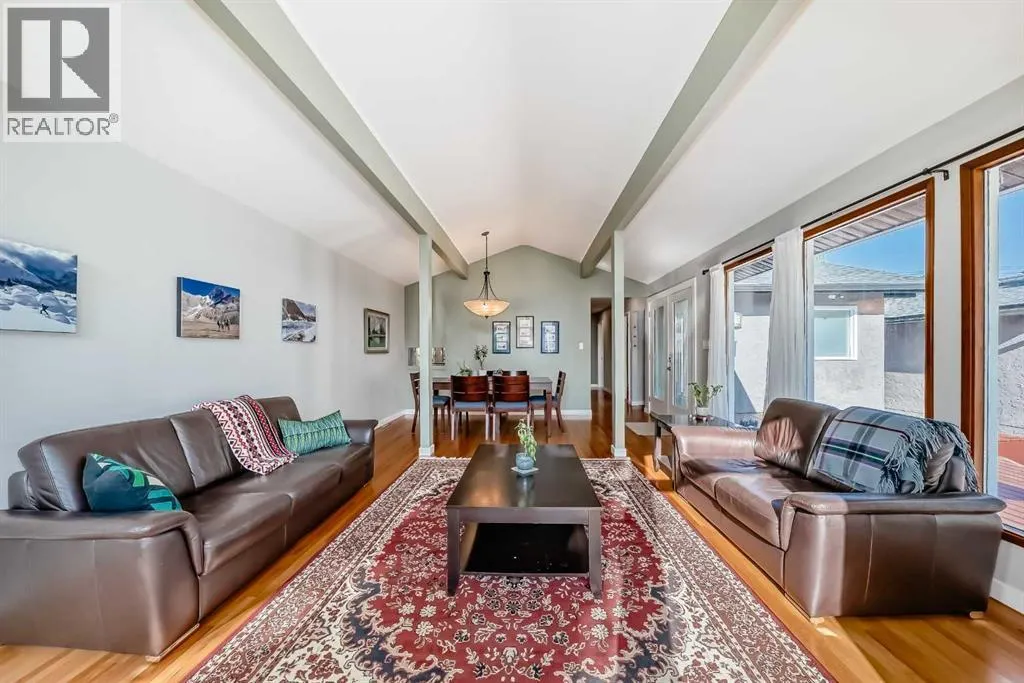 51 Holden Road SW