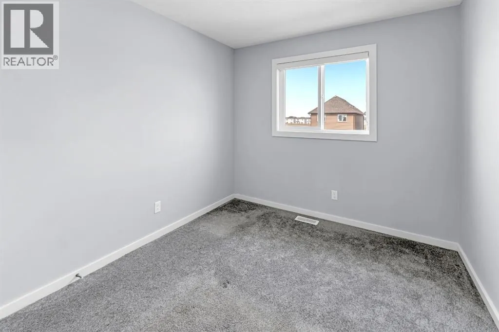 310 Savanna Terrace NE