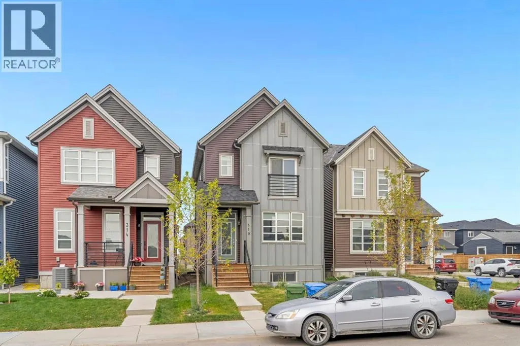 310 Savanna Terrace NE