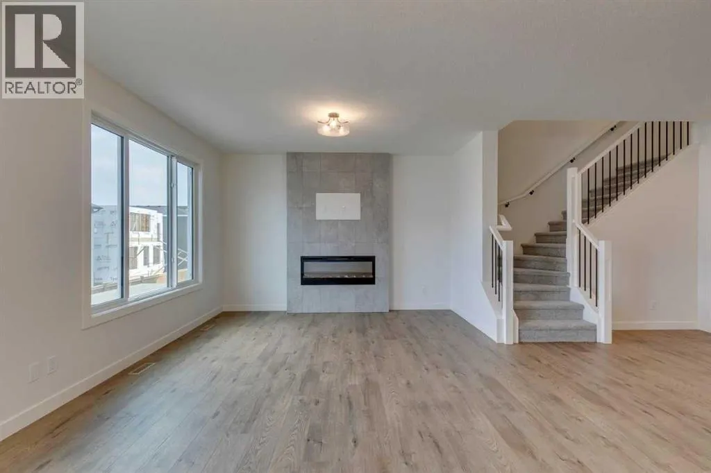 104 Amblefield Grove NW