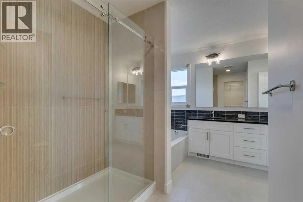 104 Amblefield Grove NW