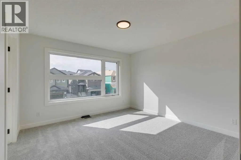 104 Amblefield Grove NW