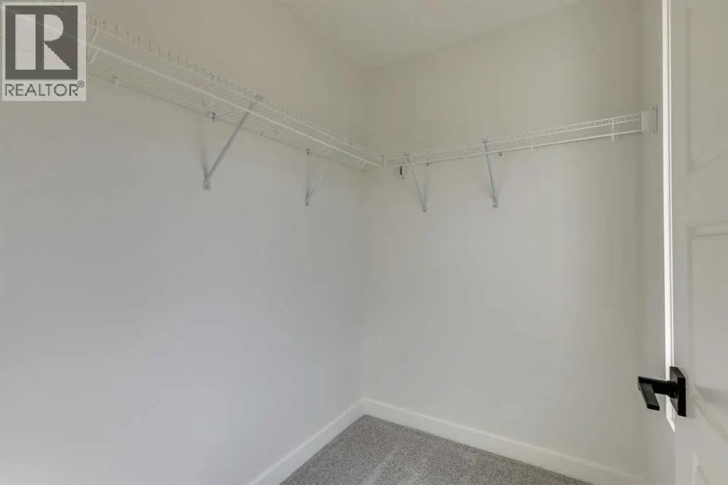 104 Amblefield Grove NW