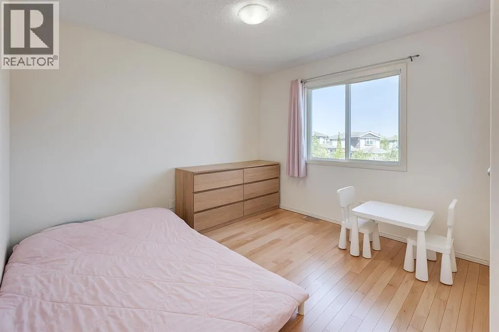 147 New Brighton Close SE