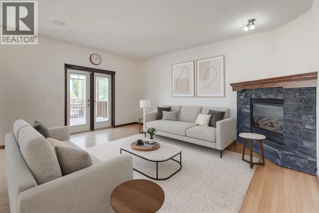 147 New Brighton Close SE
