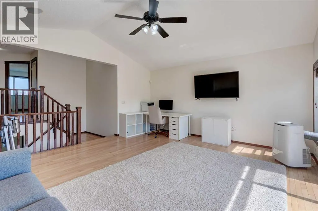 147 New Brighton Close SE