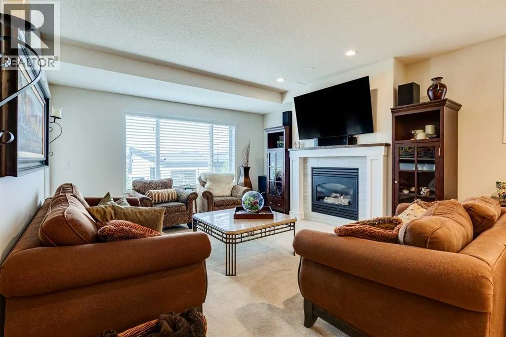 11, 99 Christie Point SW