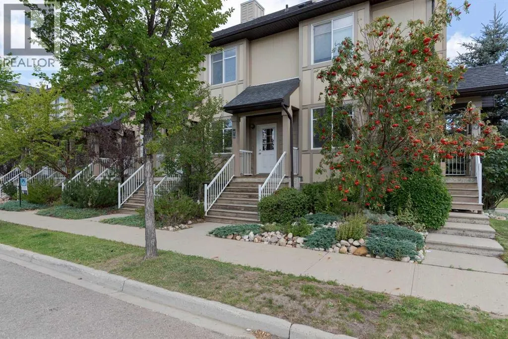 7, 136 Fontaine Crescent