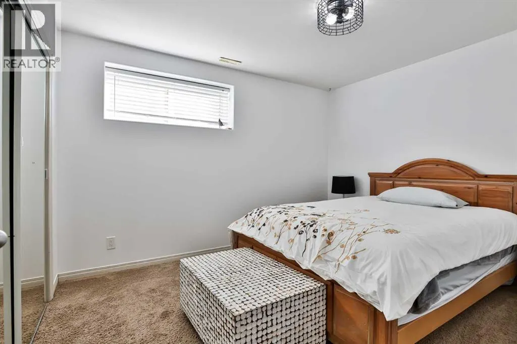1950 Parkside Green Coaldale