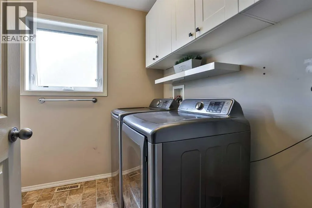 1950 Parkside Green Coaldale