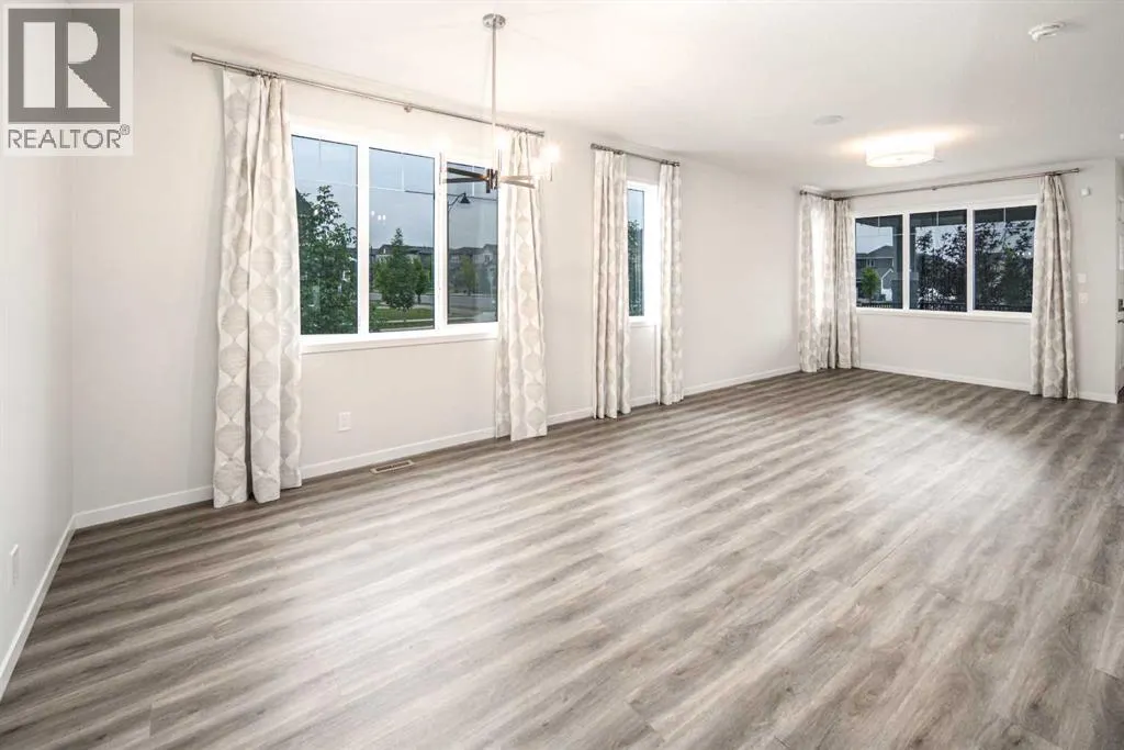 8 Legacy Reach View SE