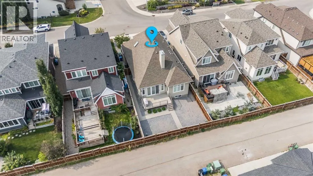 318 Mahogany Manor SE