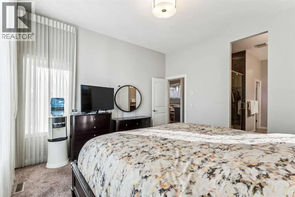 318 Mahogany Manor SE