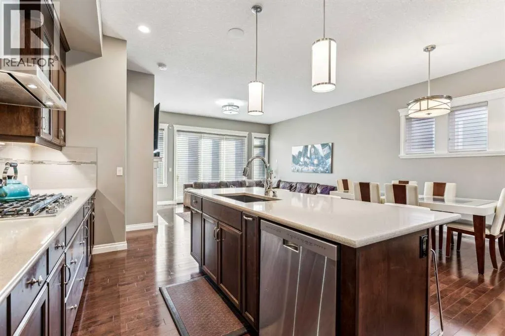 318 Mahogany Manor SE