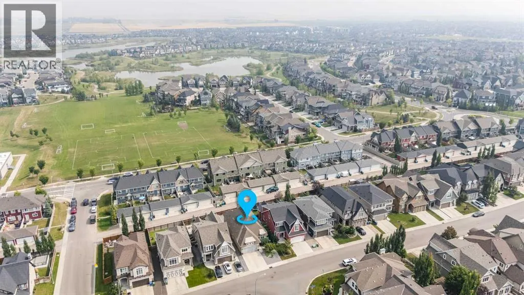 318 Mahogany Manor SE