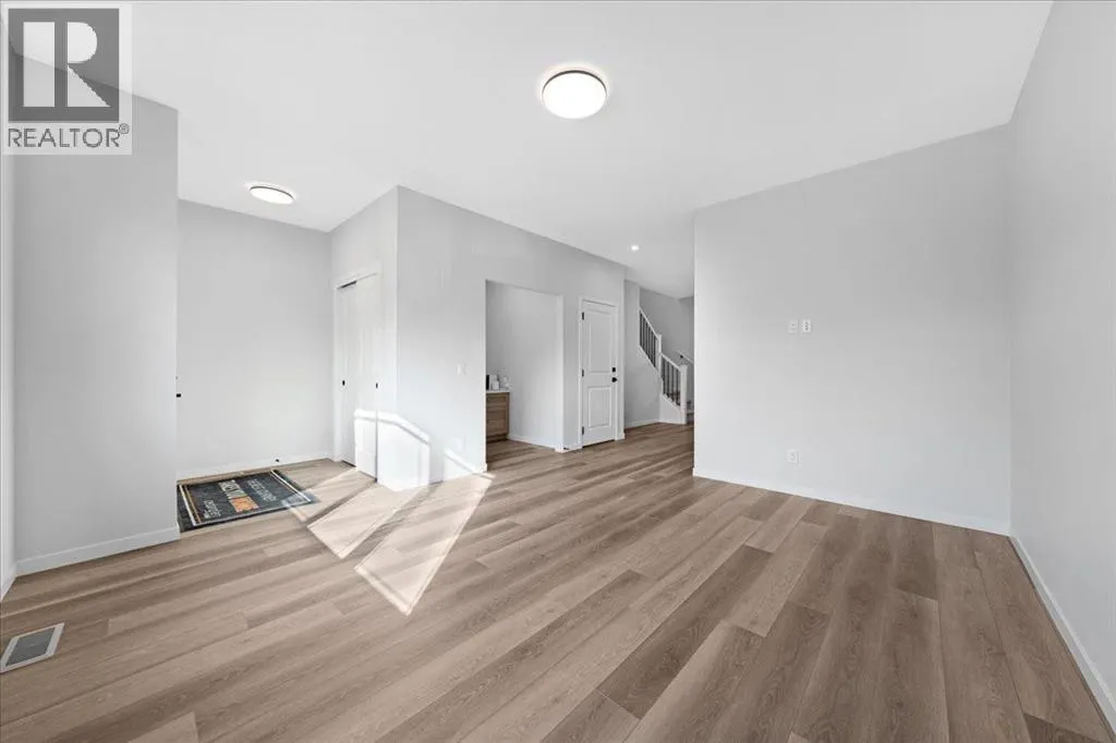 30 Herron Street NE