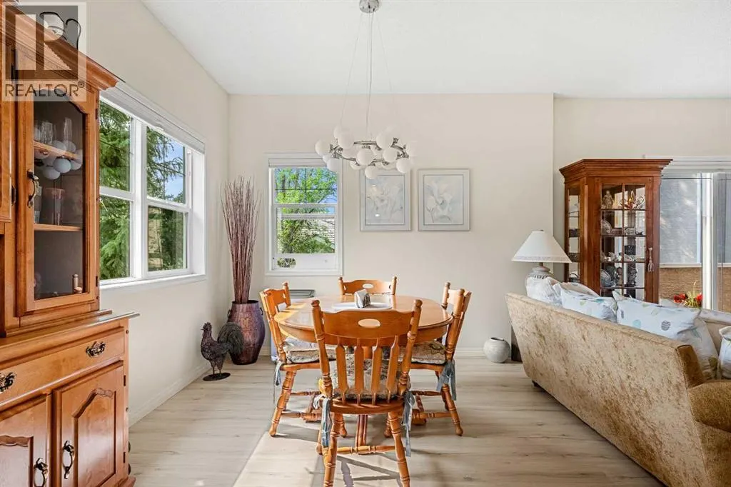 33 Parkridge View SE