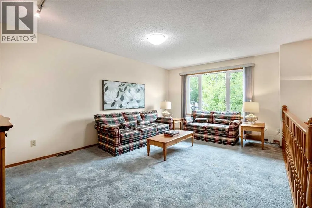 214 Fairway Drive NW