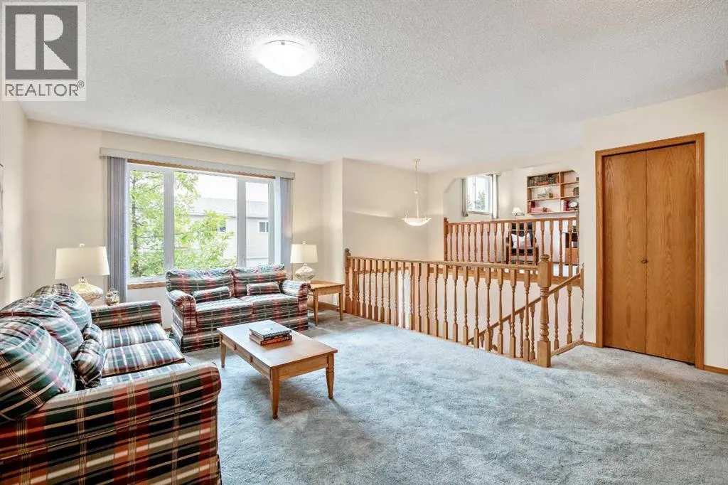 214 Fairway Drive NW
