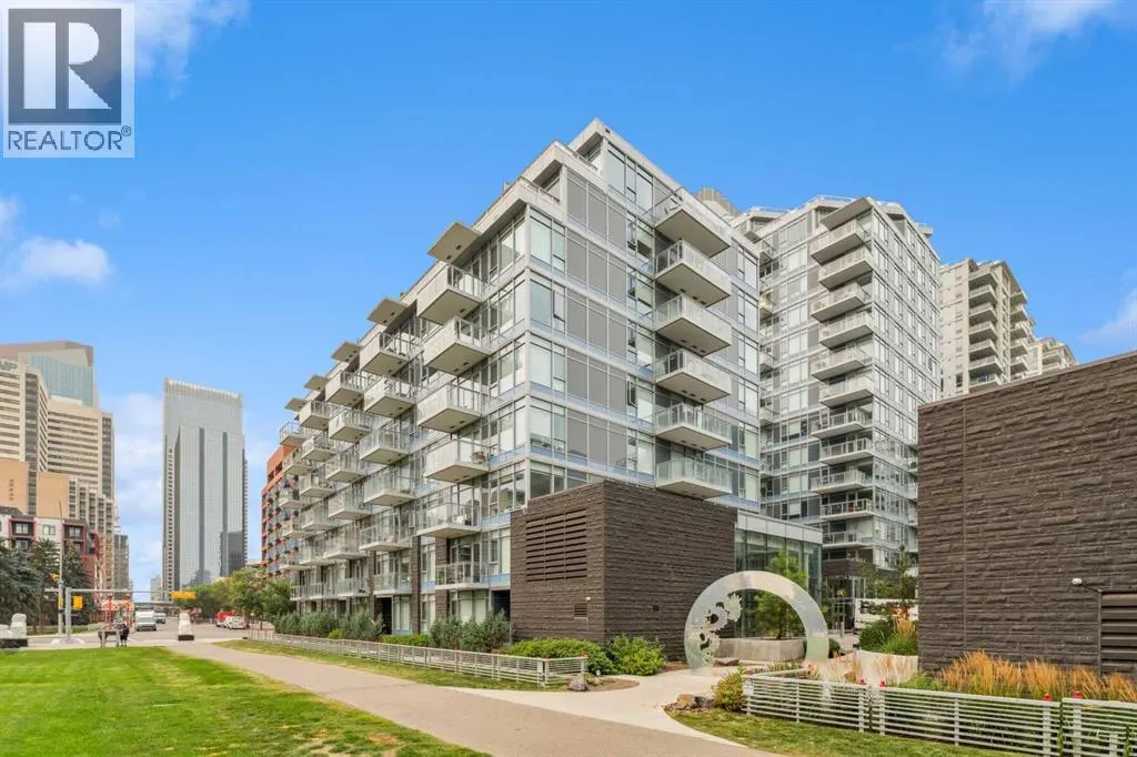 607, 118 Waterfront Court SW