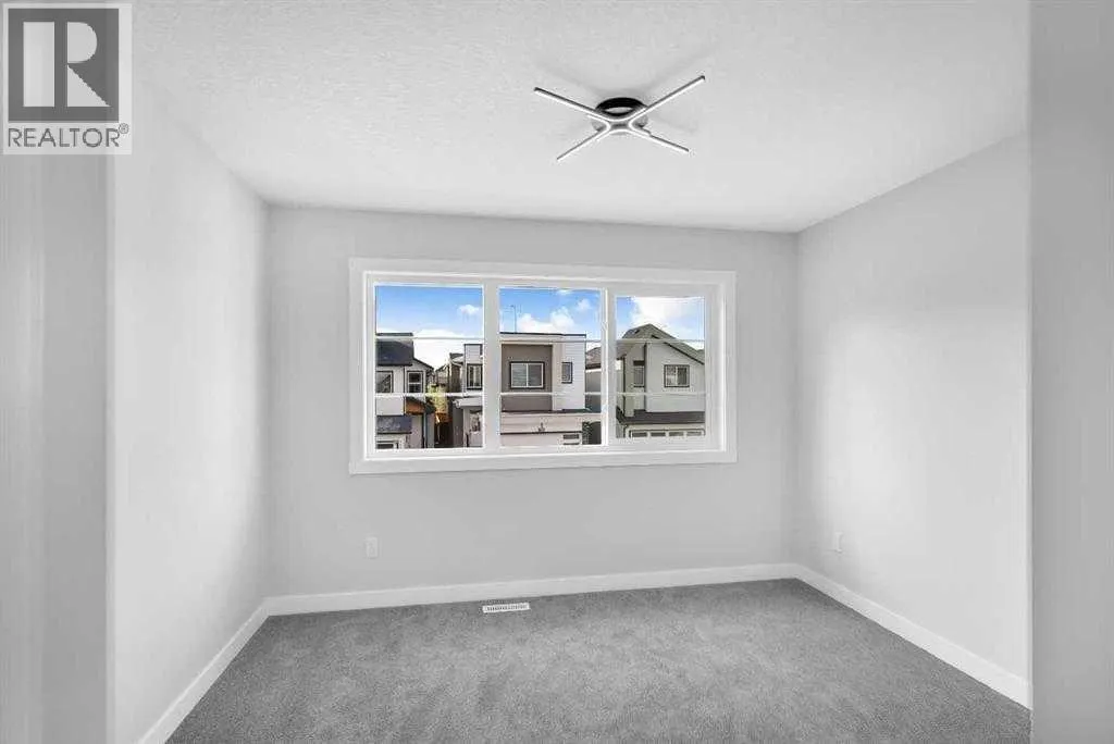 110 Saddlepeace Crescent NE