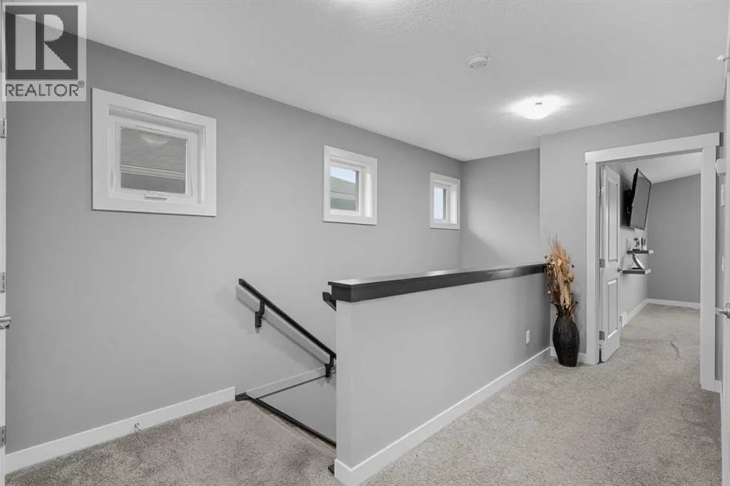 314 Evanston Way NW