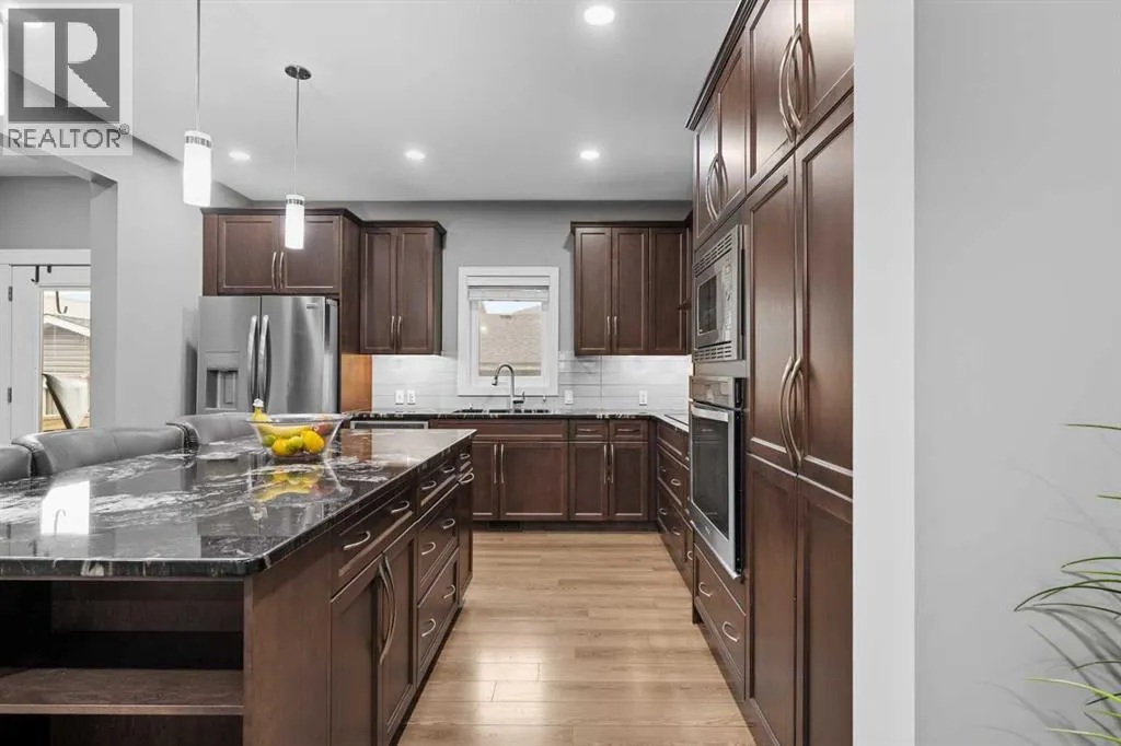 314 Evanston Way NW