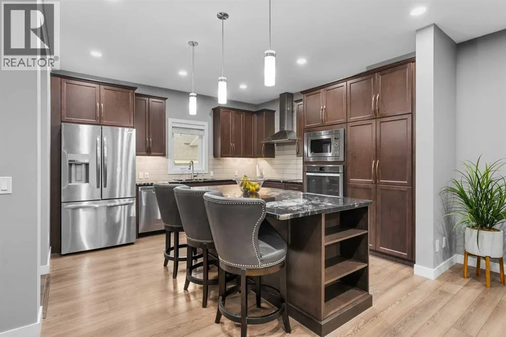 314 Evanston Way NW