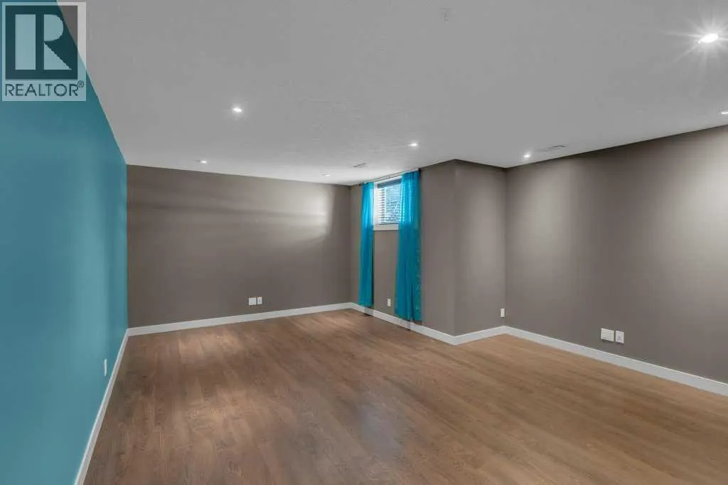 17 Luxstone Rise SW