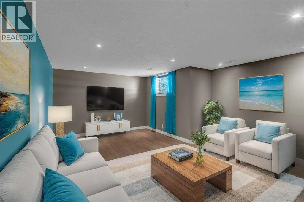 17 Luxstone Rise SW