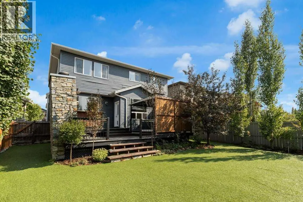17 Luxstone Rise SW