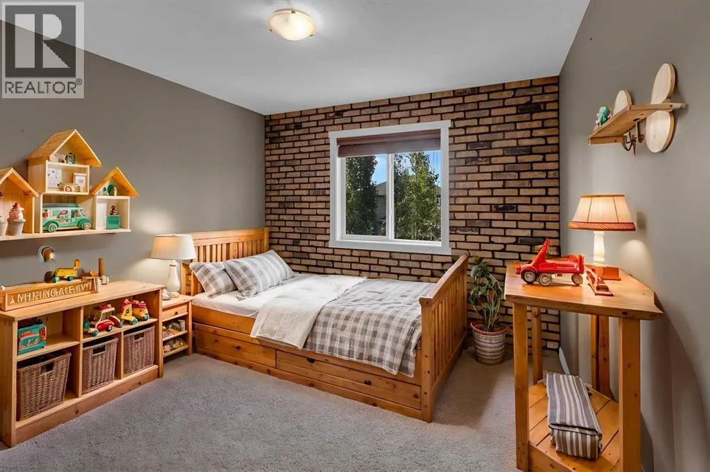 17 Luxstone Rise SW