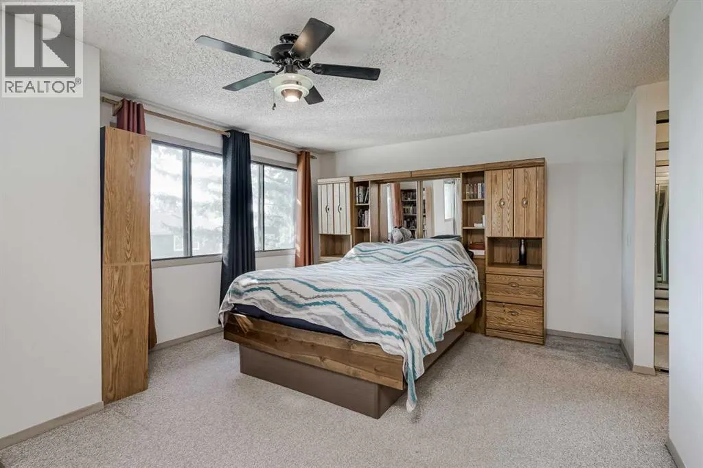 25, 99 Midpark Gardens SE