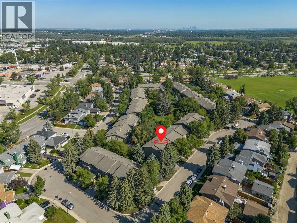 25, 99 Midpark Gardens SE