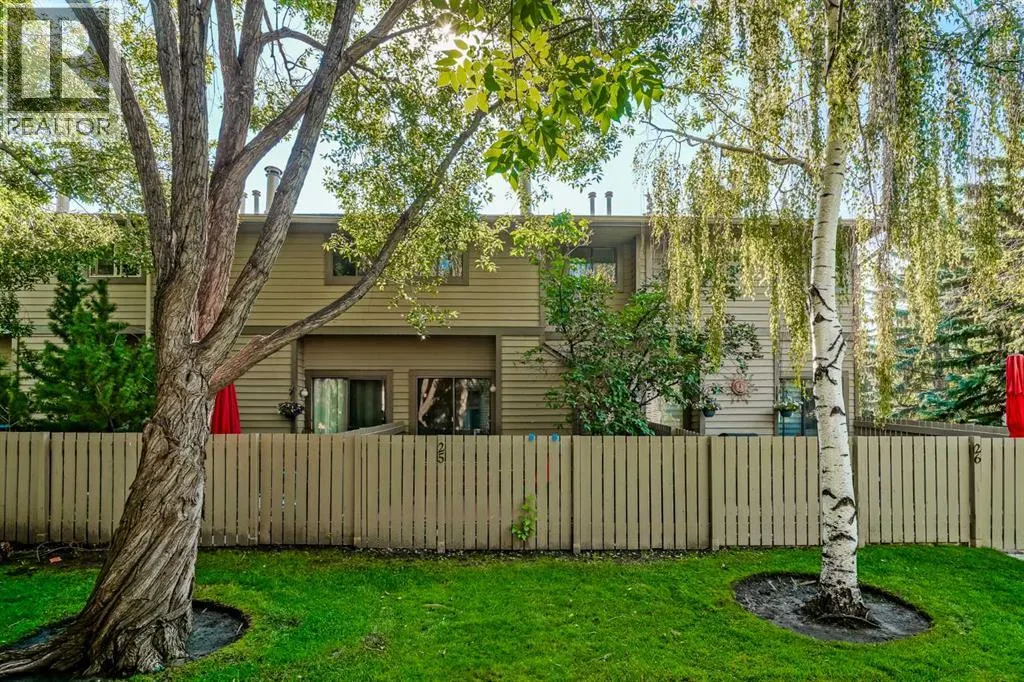 25, 99 Midpark Gardens SE
