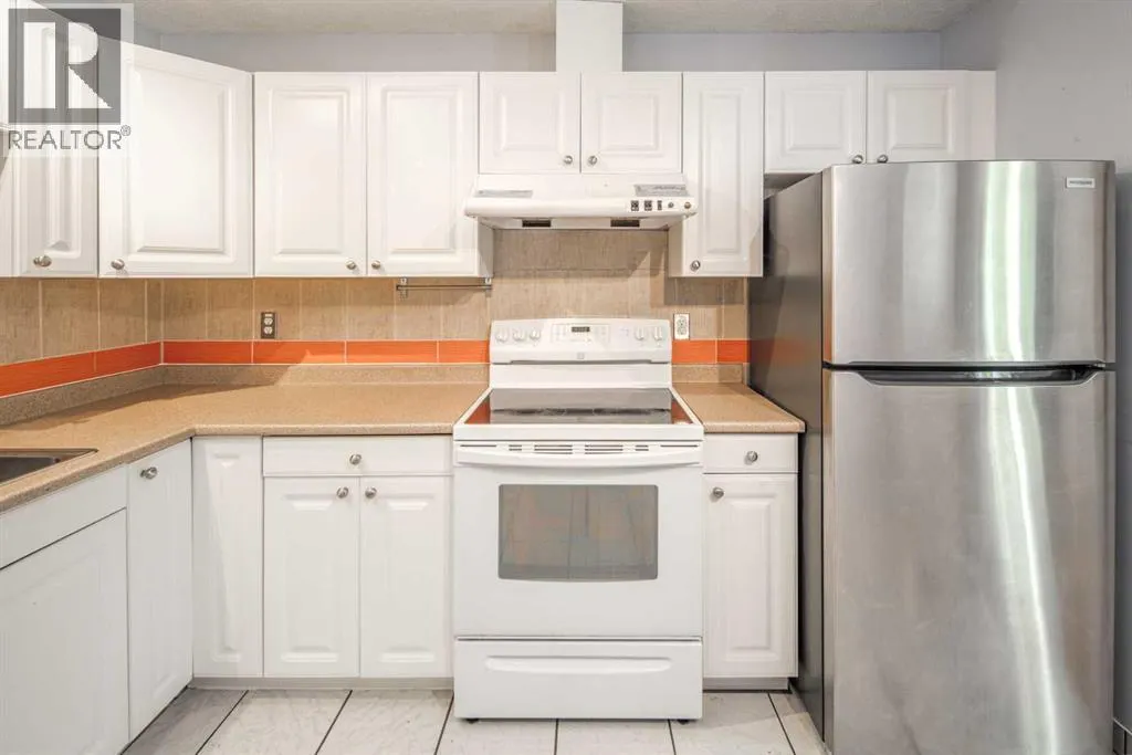 83 Edgeford Way NW