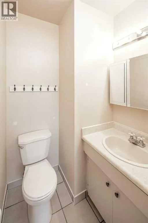 83 Edgeford Way NW
