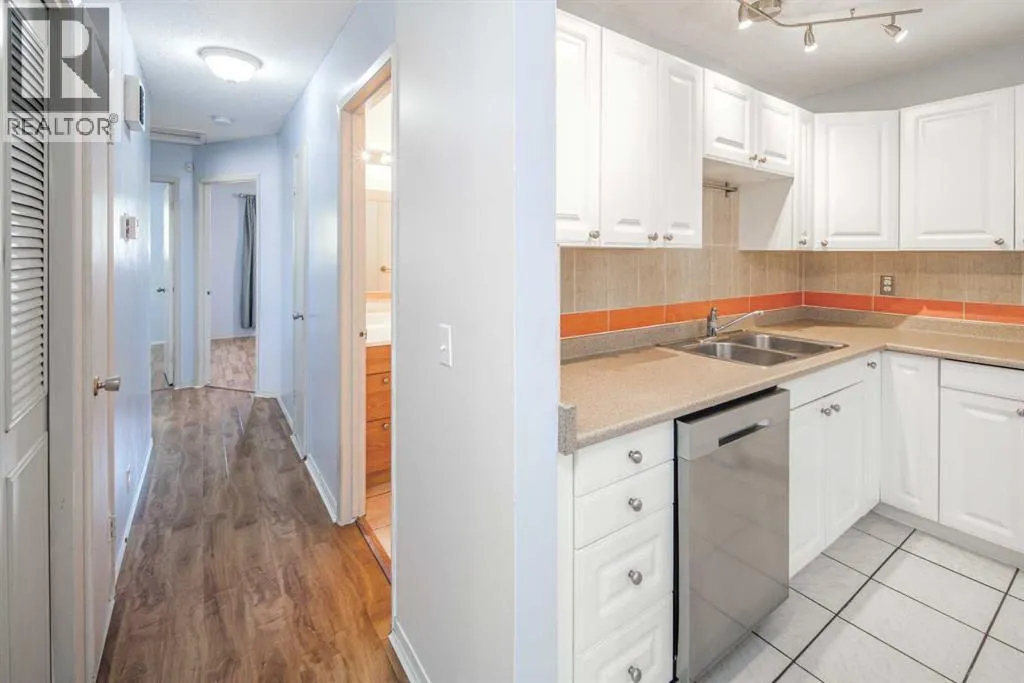 83 Edgeford Way NW