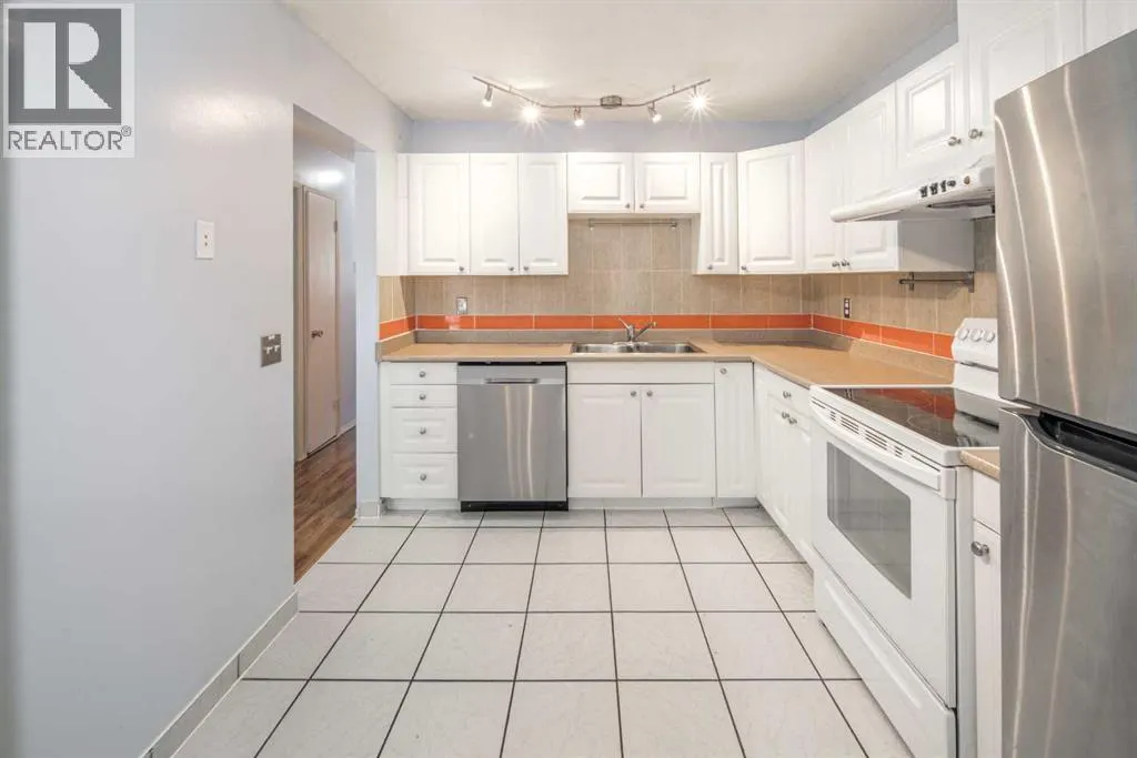 83 Edgeford Way NW