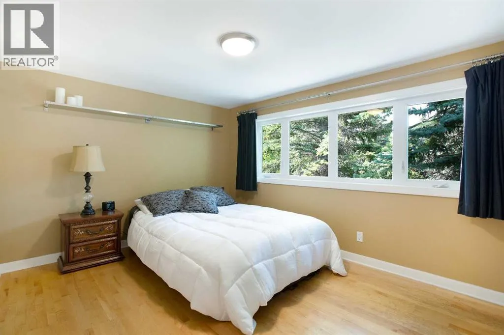2 Varston Place NW