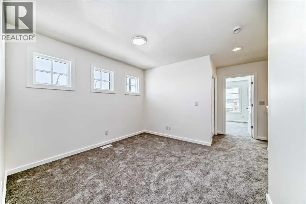 12 Starling Place NW