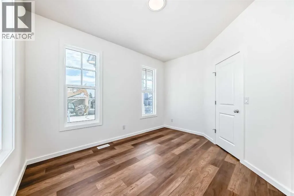 12 Starling Place NW