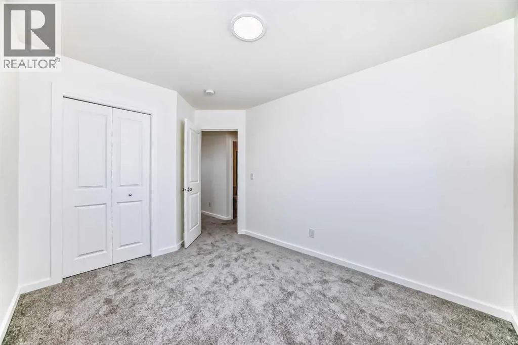 12 Starling Place NW