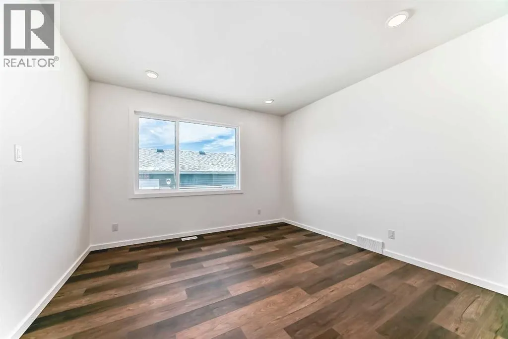 12 Starling Place NW