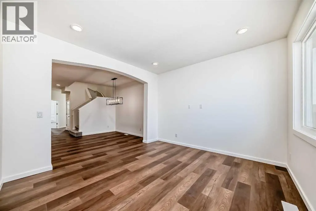 12 Starling Place NW