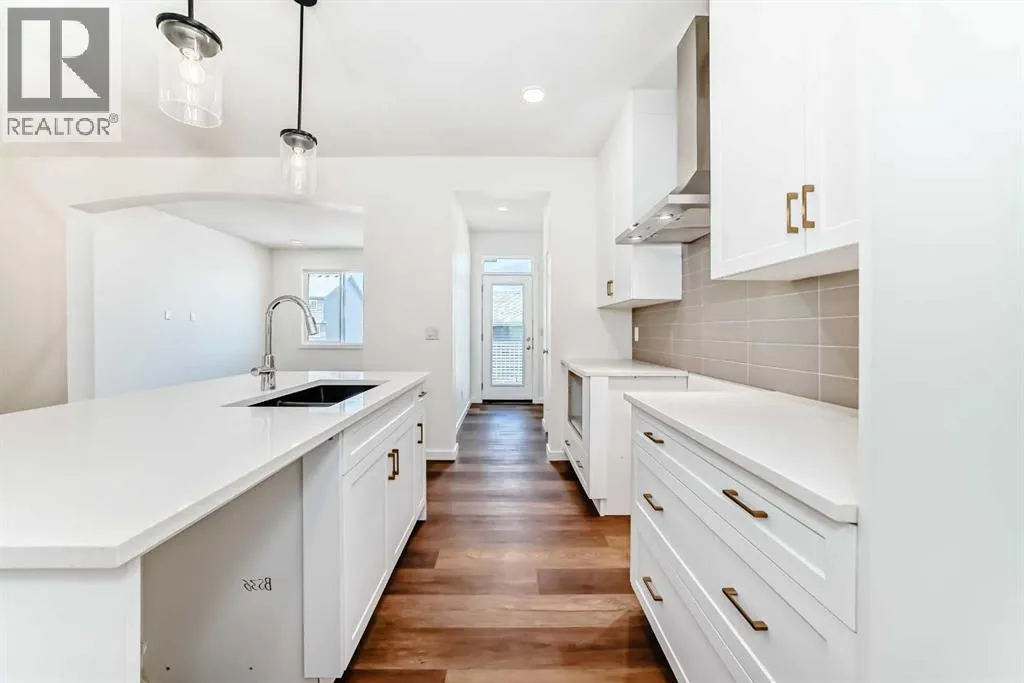 12 Starling Place NW