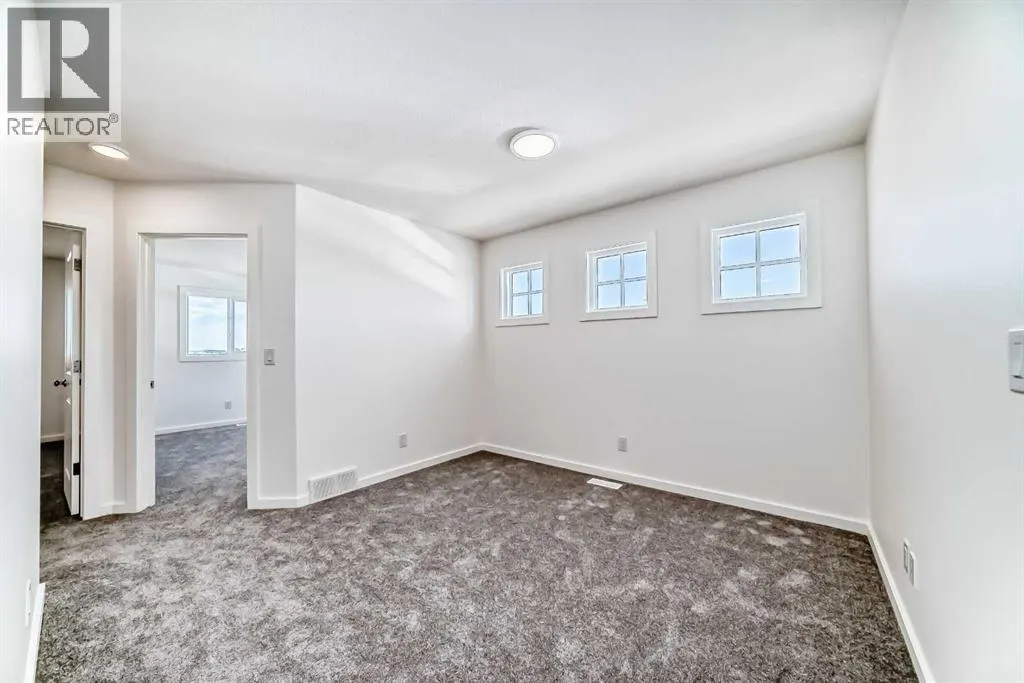 12 Starling Place NW