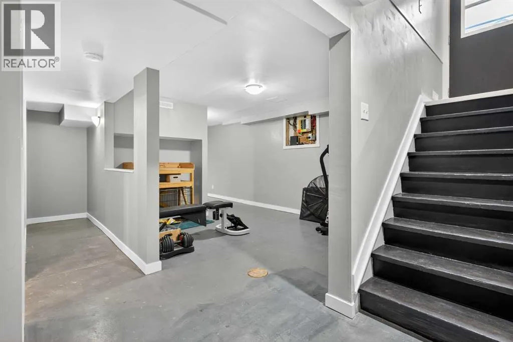 1107 Ranchview Road NW